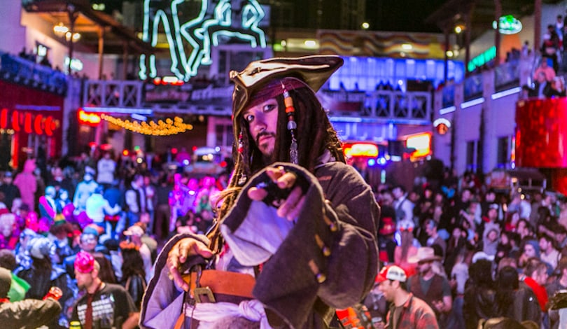 Captain Jack Sparrow makes a Halloween appearance!